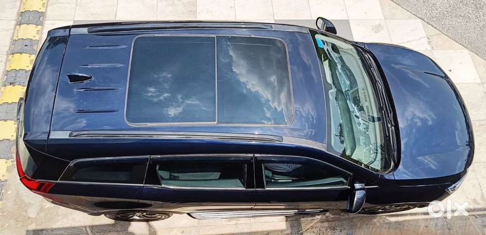 Mahindra Xuv700 2.0 Ax 5 Petrol At Str, 2022, Petrol