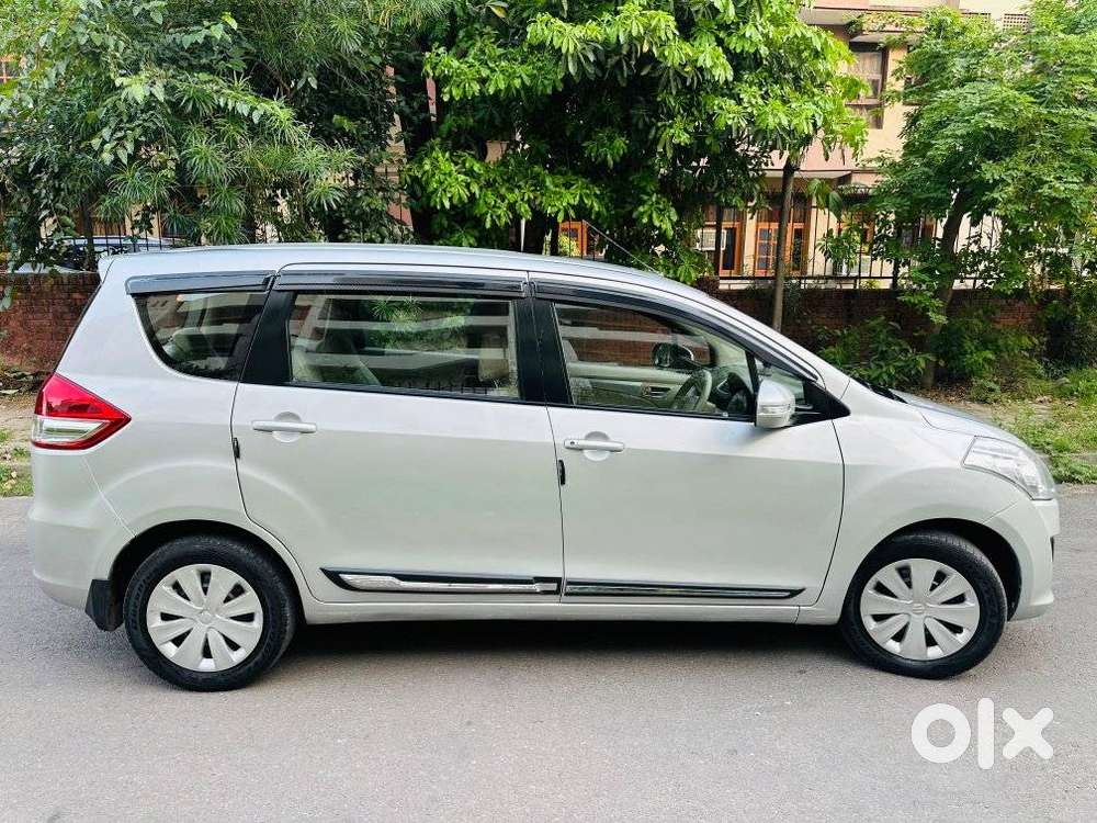 Maruti Suzuki Ertiga 2012-2015 Vdi, 2012, Diesel