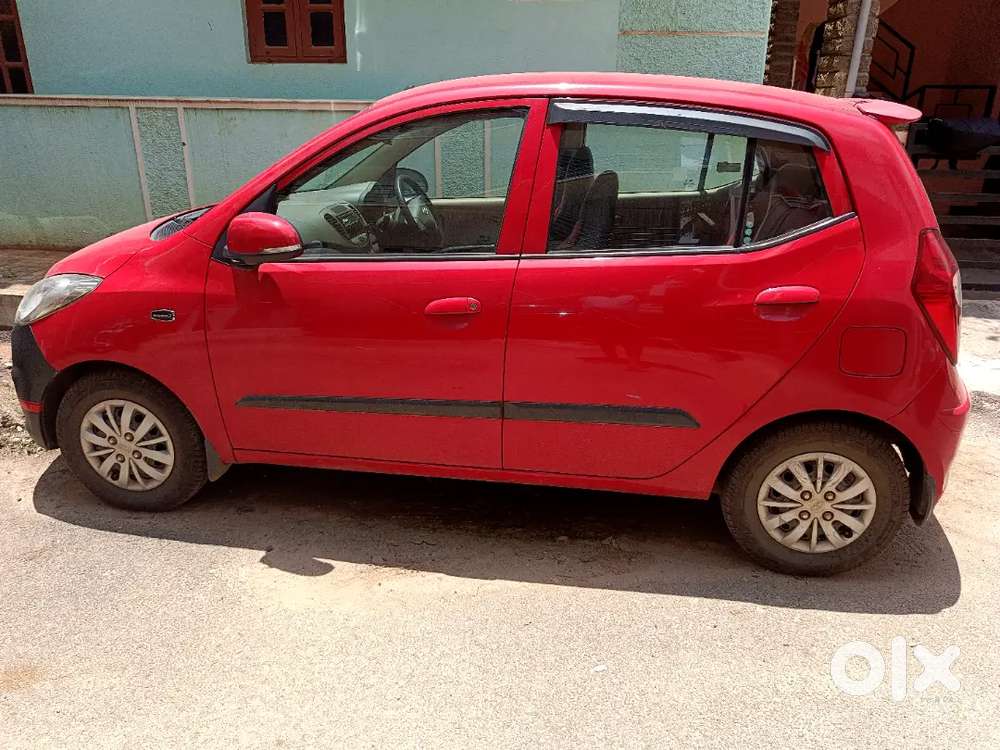 Hyundai i10 Magna 2013 Petrol