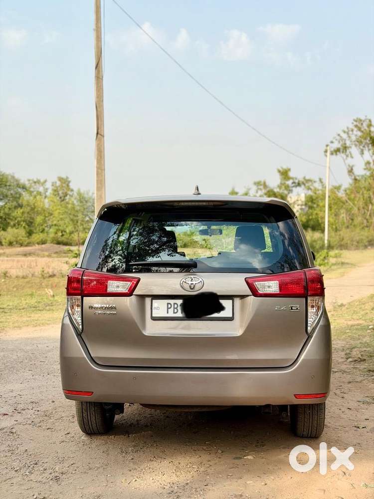 Toyota Innova Crysta [2020-ongoing] 2.4 Gx At 7 Str, 2022, Diesel