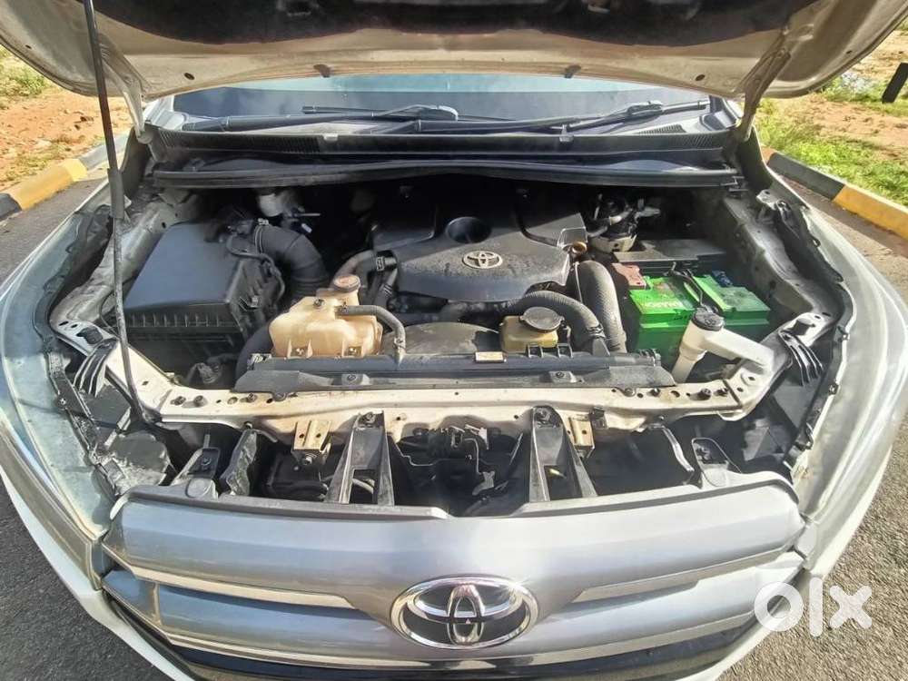 Toyota Innova Crysta 2.8z Automatic, 2017, Diesel
