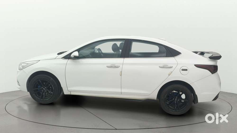 Hyundai Verna 1.6 Sx Plus Vtvt At, 2019, Petrol