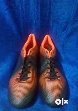 Soccer boots for shops olx