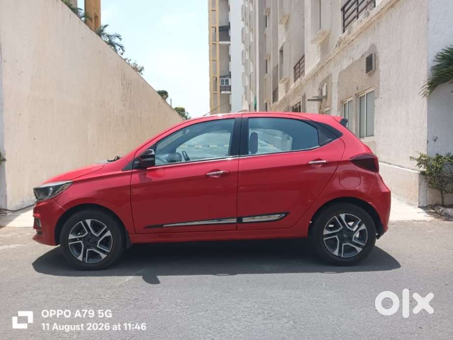 Tata Tiago, 2022, Petrol
