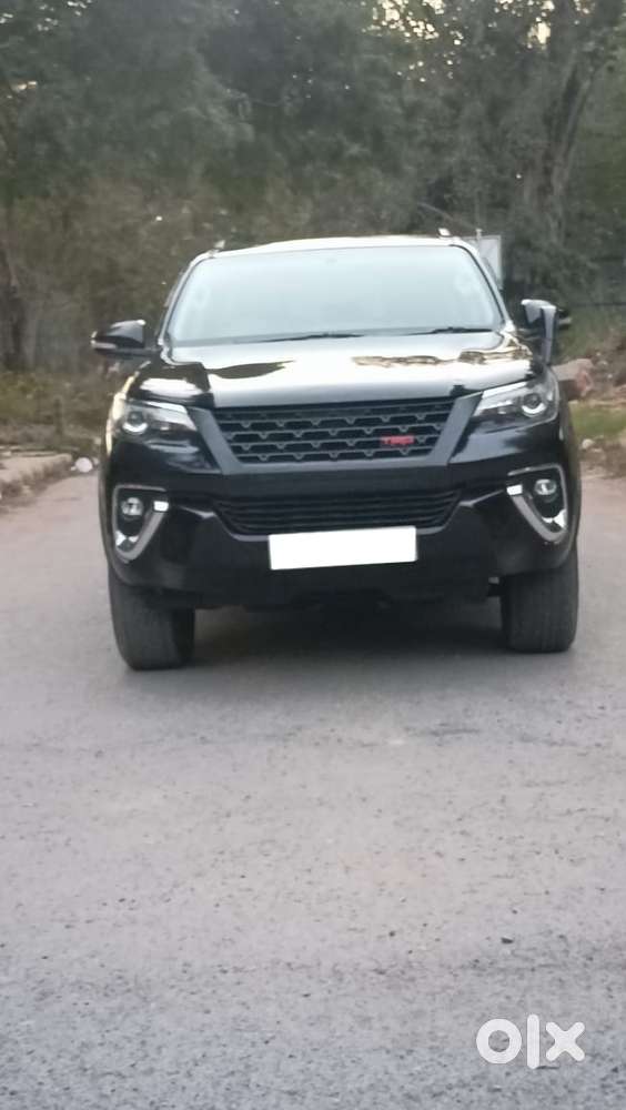 Toyota Fortuner 3.0 4x2 Automatic, 2016, Diesel