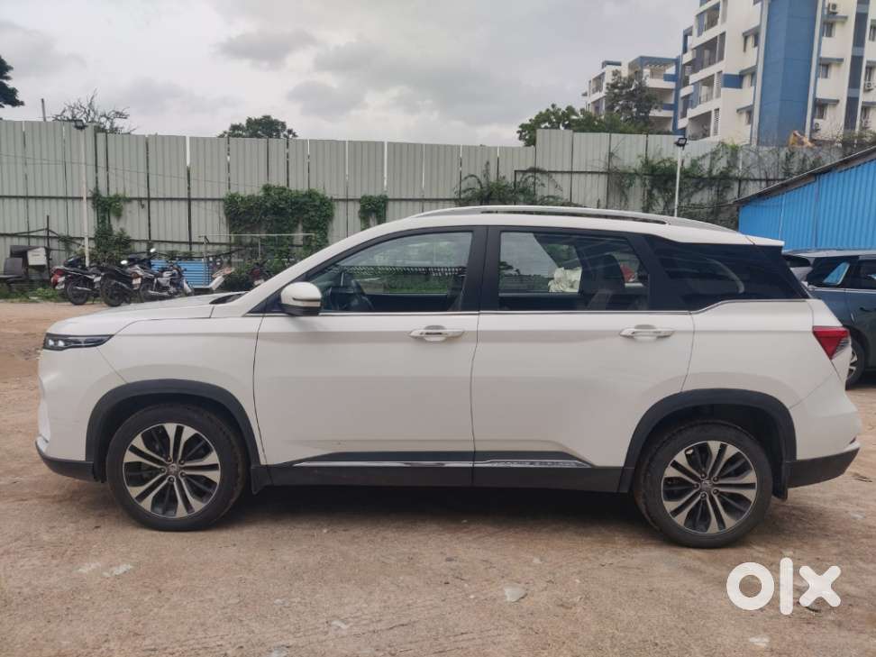 Mg Hector Plus 1.5 Sharp Turbo Cvt 6 Str, 2022, Petrol