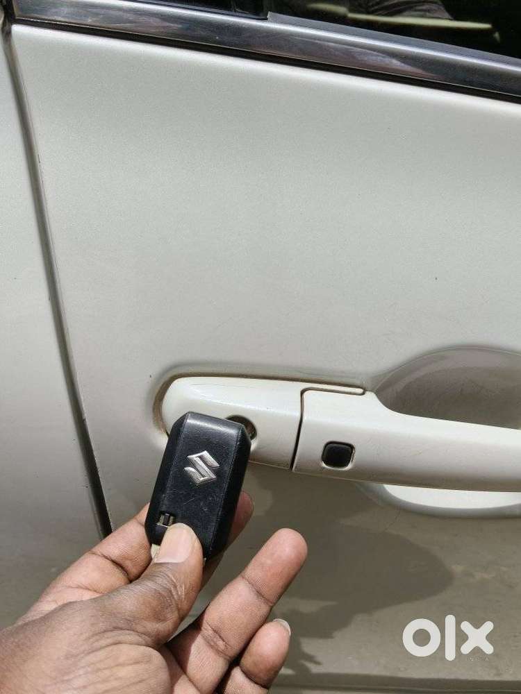 Maruti Suzuki Dzire 1.2 Zxi, 2017, Petrol