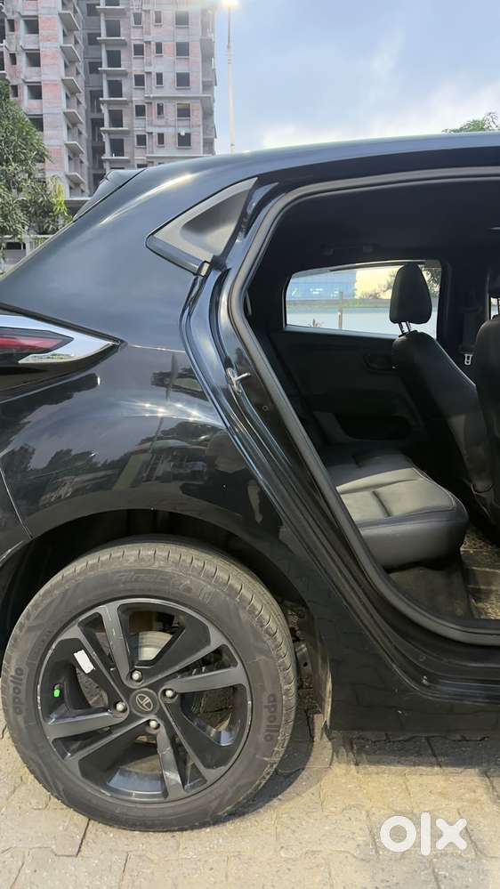 Tata Altroz Xz Plus (s) Dark Edition, 2025, Petrol