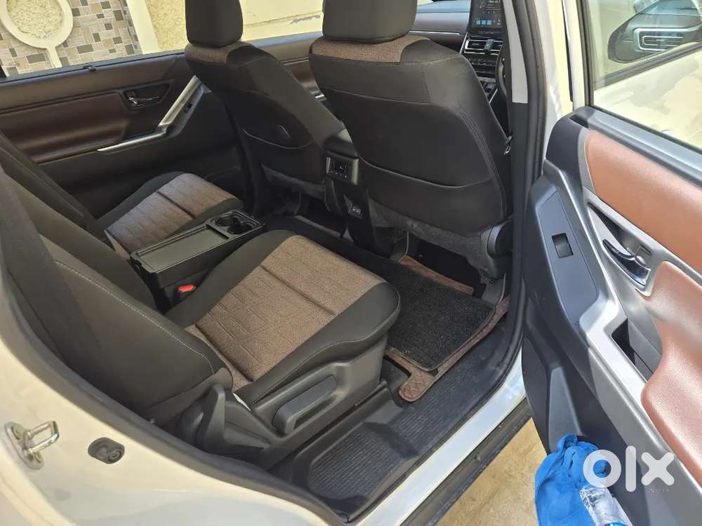 Toyota Innova Hycross Gx 2026 Petrol Automatic