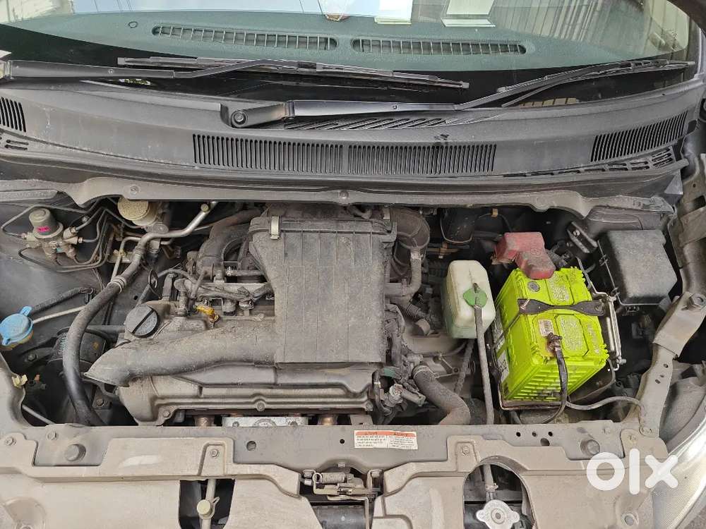 Selling Maruti Ritz Vxi