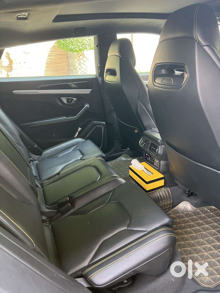 Lamborghini Urus V8, 2020, Petrol