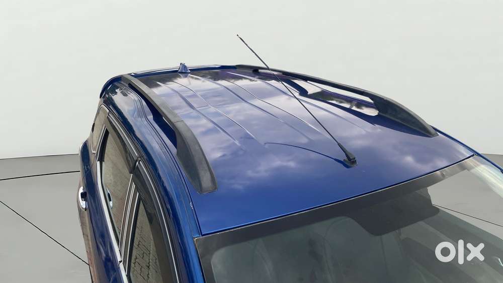 Renault Triber Rxz, 2022, Petrol