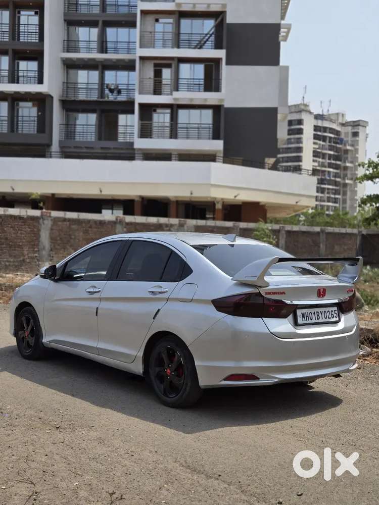 Honda City 2015 Cng & Hybrids Good Condition