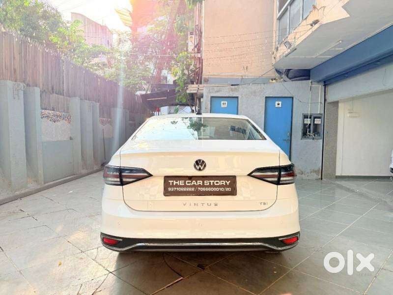 Volkswagen Virtus 1.0 Topline Tsi At, 2023, Petrol