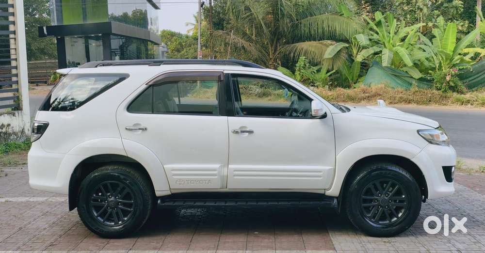 Toyota Fortuner 4x4 At, 2015, Diesel