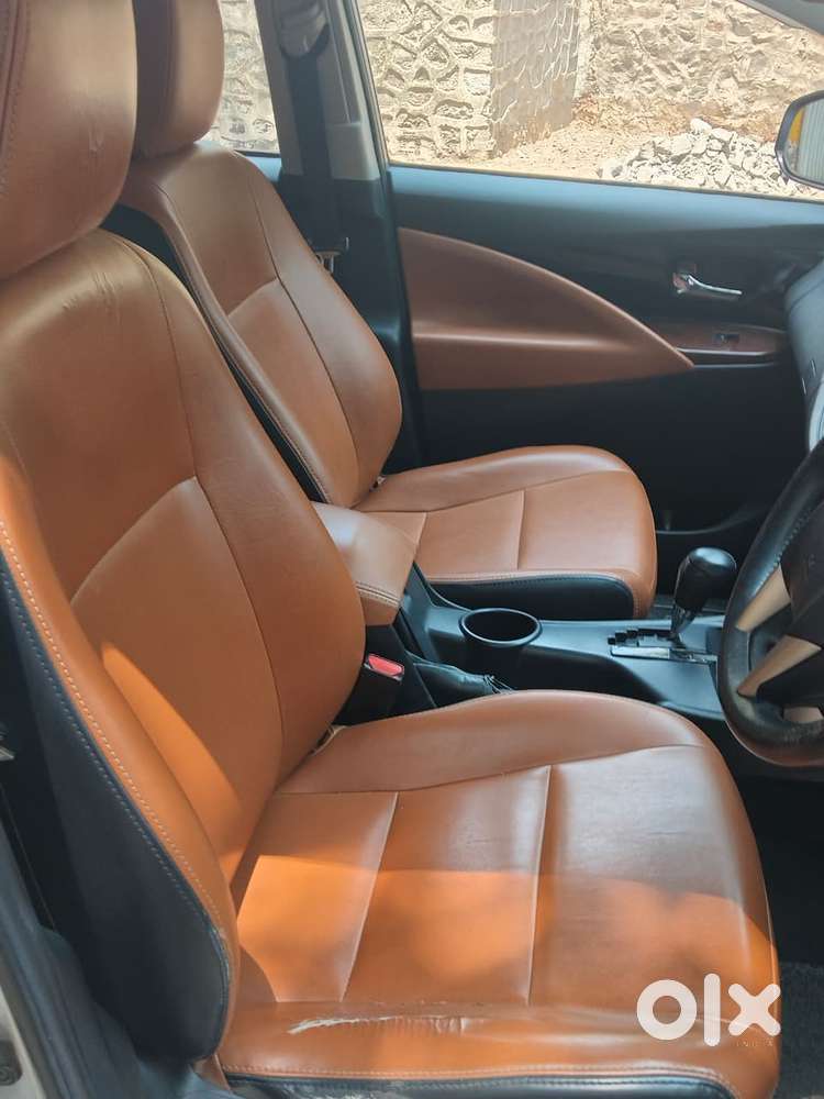 Toyota Innova Crysta