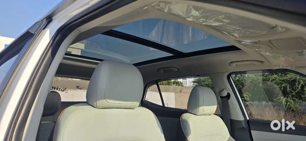 Hyundai Creta Facelift 2024 Top Model Diesel 22600 Km Driven