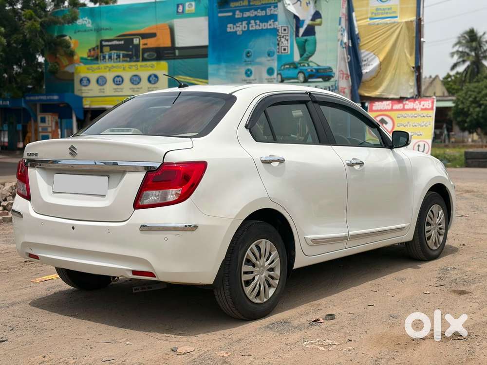 Maruti Suzuki Swift Dzire Vxi Optional, 2021, Petrol