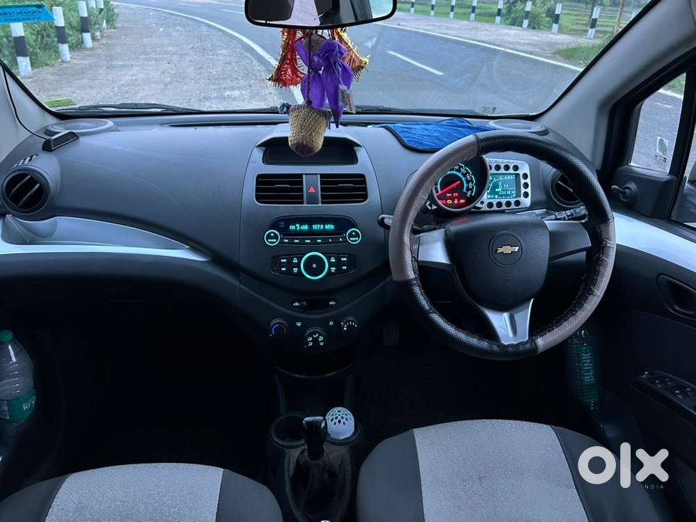 Chevrolet Beat 2015 Petrol
