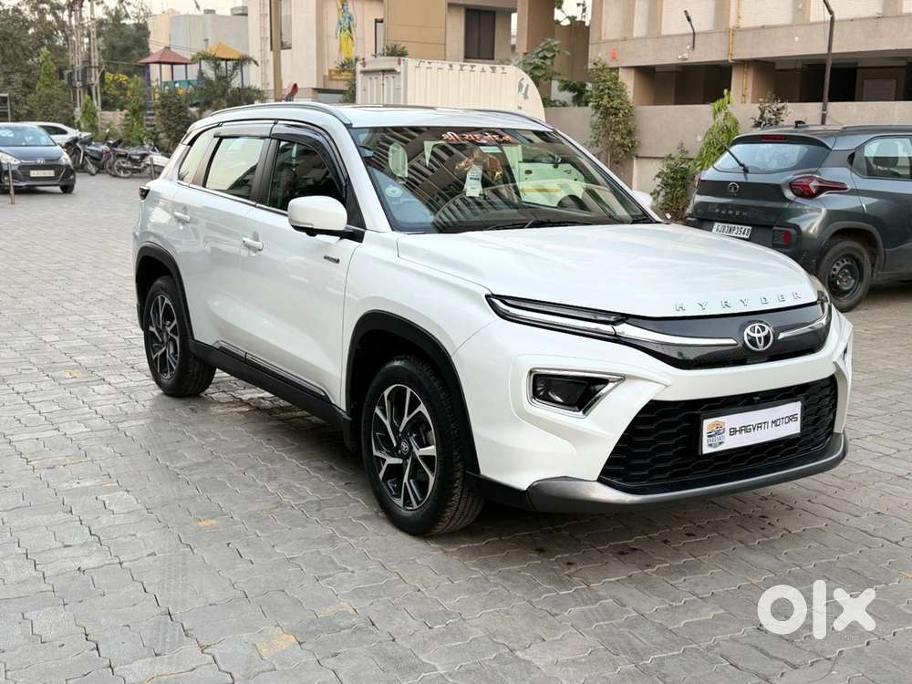 Toyota Urban Cruiser Hyryder 1.5 V Hybrid, 2024, Petrol