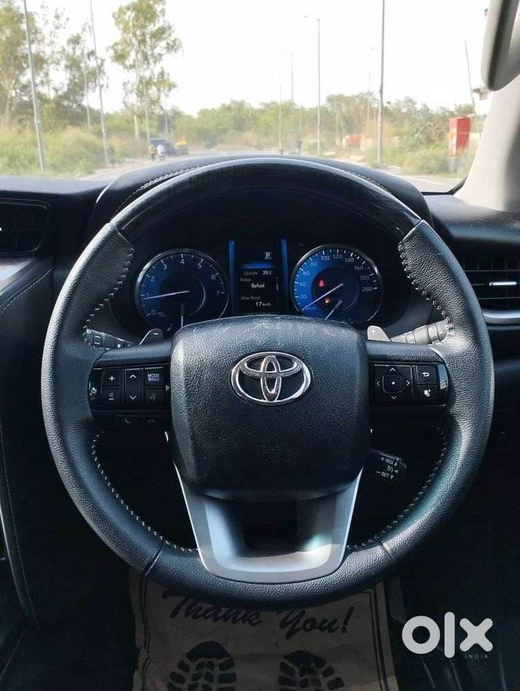 Toyota Fortuner 4x2 At 2.7 Petrol, 2025, Petrol