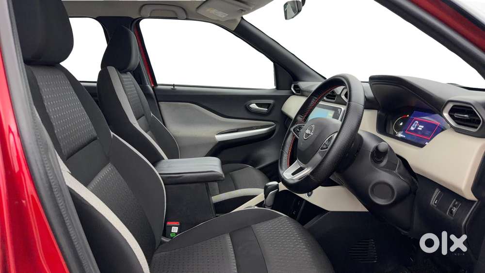 Nissan Magnite 1.0 Xv Premium Turbo Cvt, 2023, Petrol