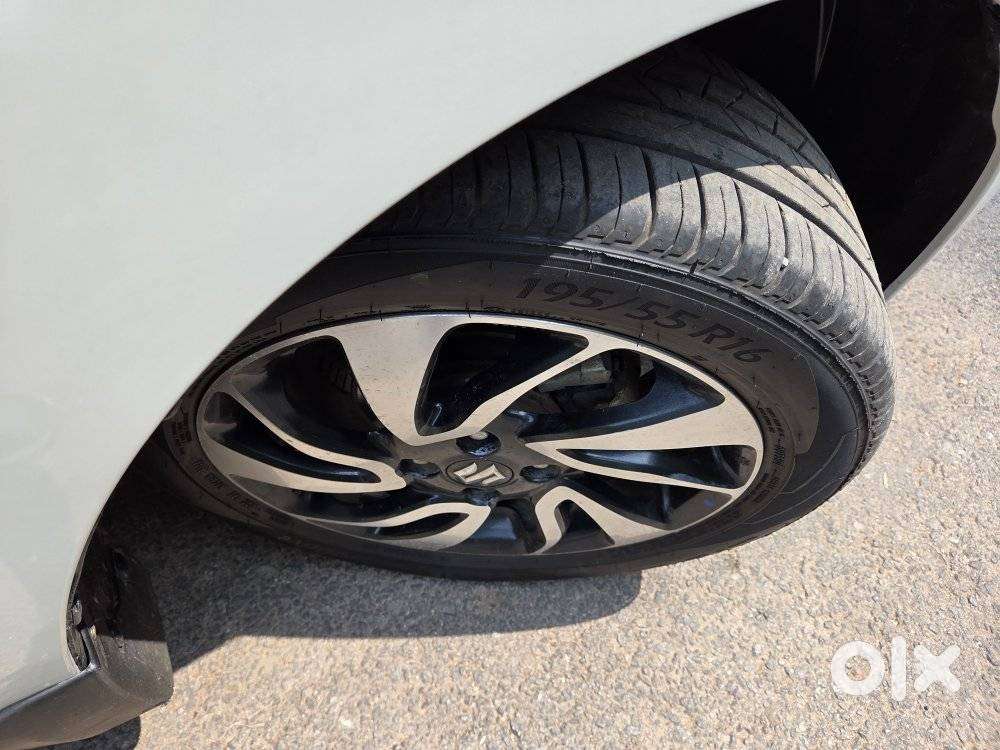 Maruti Suzuki Baleno Zeta, 2021, Petrol