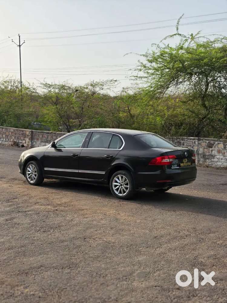 Skoda Superb 2014 Petrol Well Maintained
