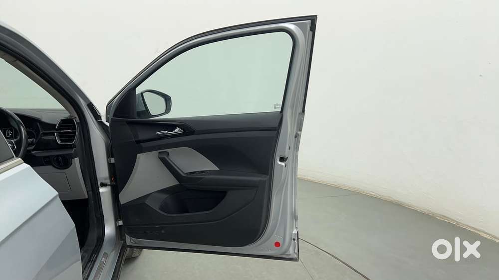 Skoda Kushaq 1.0 Tsi Style At, 2022, Petrol