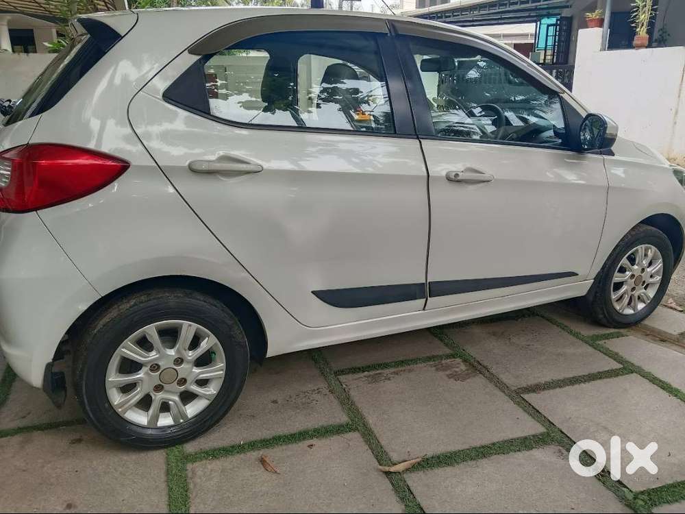 Tata Tiago 2018 Xz Petrol