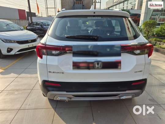 Honda Elevate Zx Cvt, 2023, Petrol