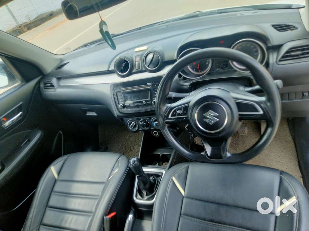 Maruti Suzuki Swift Vxi 1.2 Abs Bs-iv, 2018, Petrol