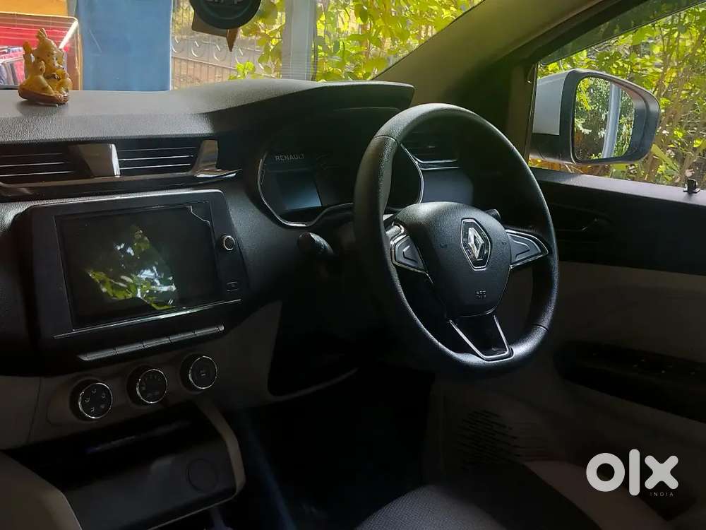 Renault Triber Rxt 2020 Automatic Petrol