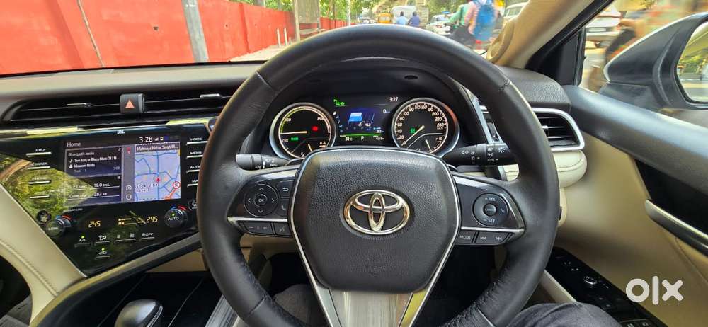 Toyota Camry Hybrid, 2019, Petrol