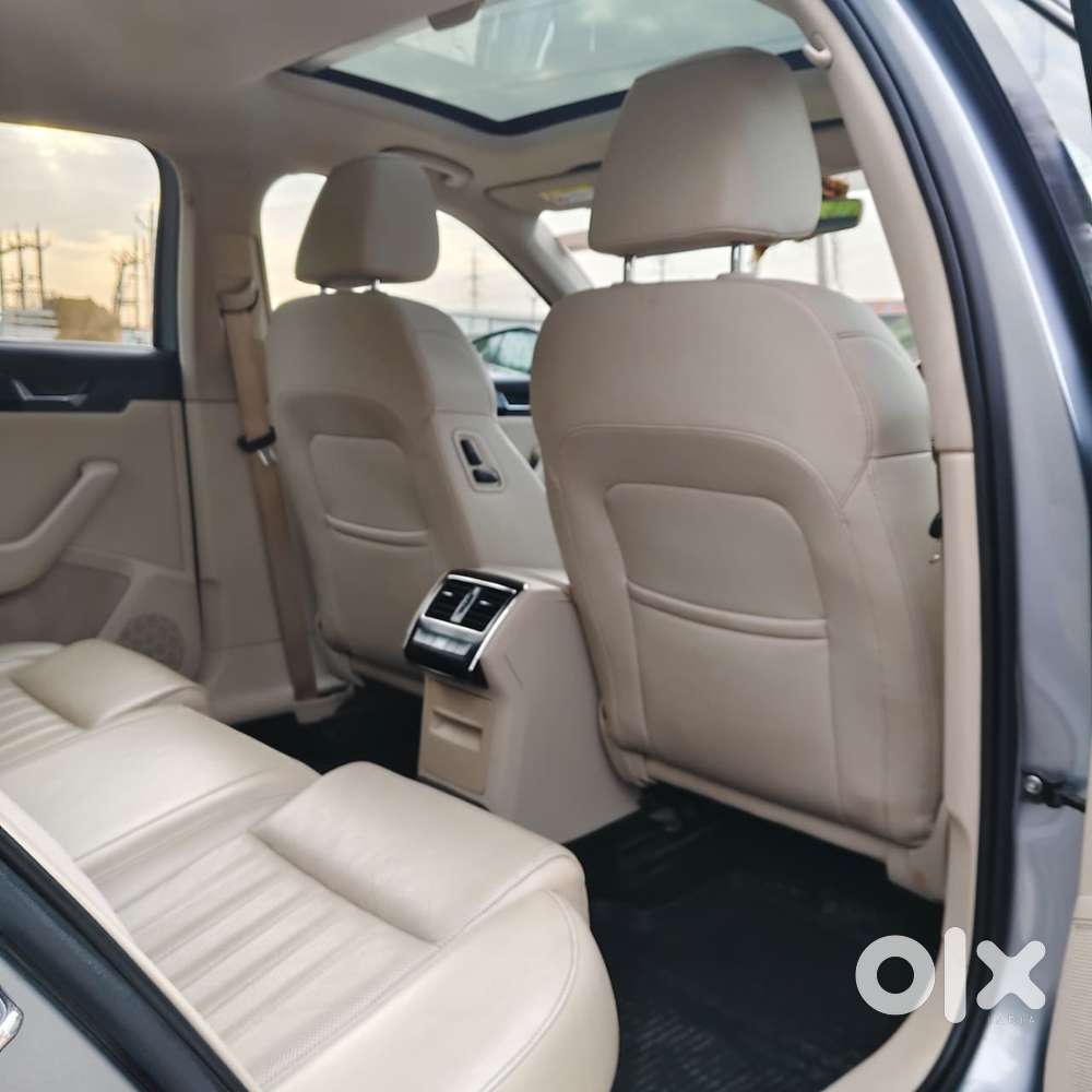 Skoda Superb 2.0 L&k Tsi At, 2020, Petrol