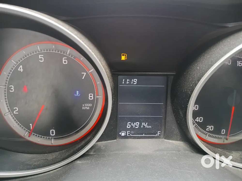 Maruti Suzuki Swift 2020 Petrol 64000 Km Driven