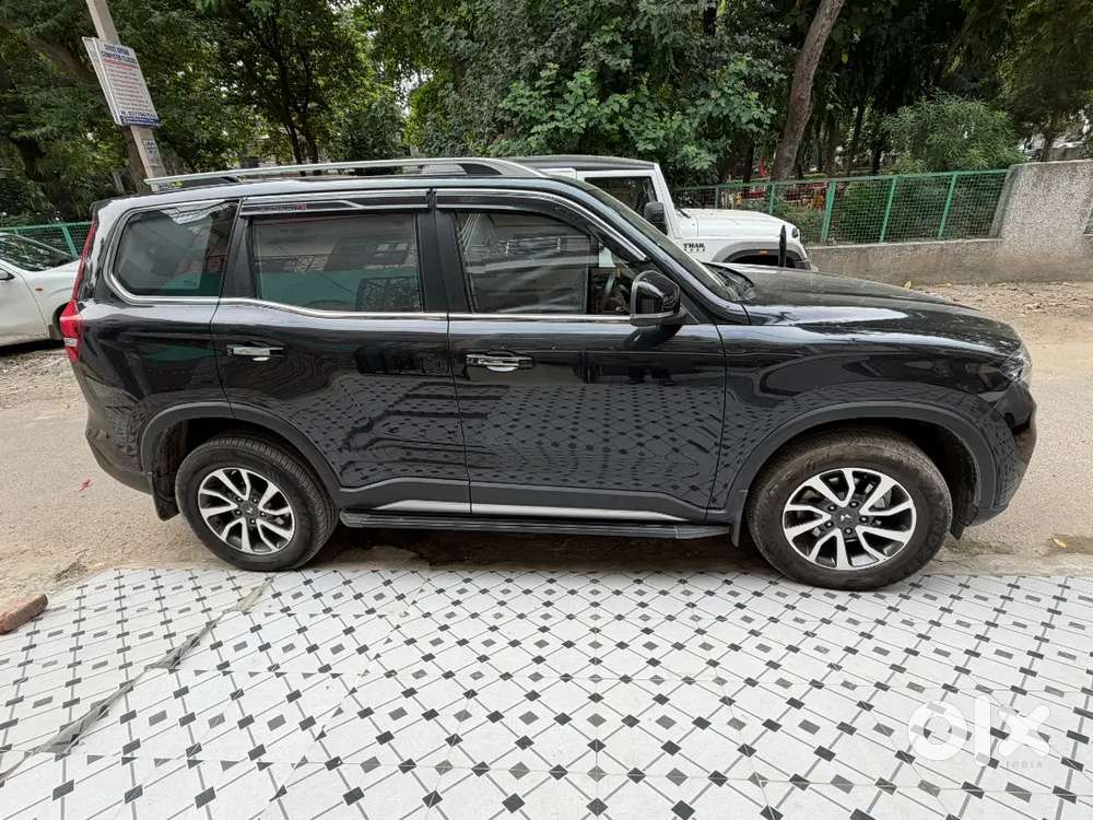 Mahindra Scorpio N Z8l 2023 Diesel At