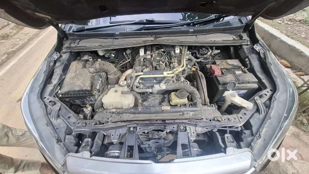 Toyota Innova Crysta 2.4 G Mt, 2018, Diesel