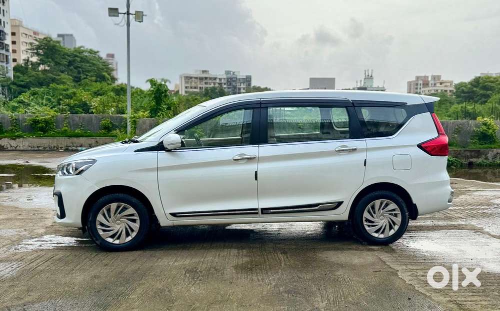 Maruti Suzuki Ertiga 1.5 Vxi, 2026, Petrol