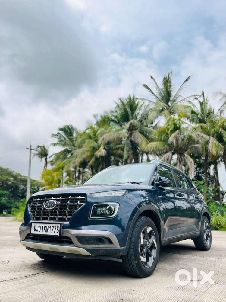 Hyundai Venue 2019 Diesel 55000 Km Driven