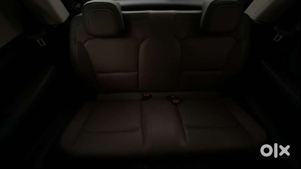 Mahindra Scorpio N Z8 Petrol Mt 7 Str, 2024, Petrol