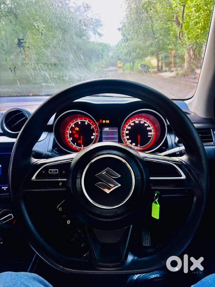 Maruti Suzuki Swift Vxi + Manual, 2022, Cng & Hybrids