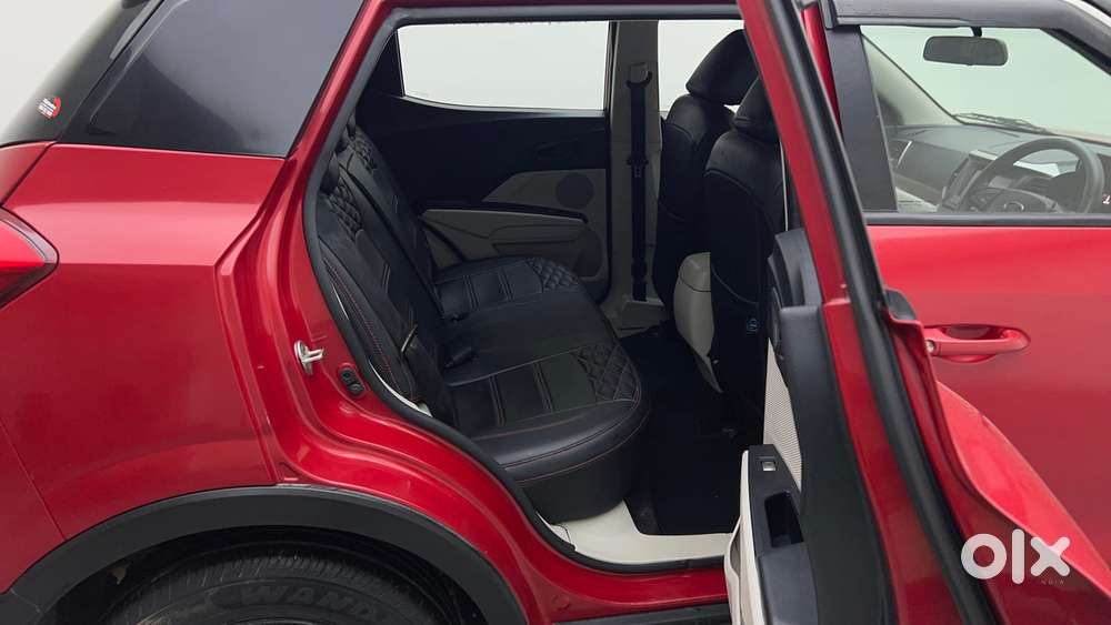 Mahindra Xuv300 W6, 2019, Petrol