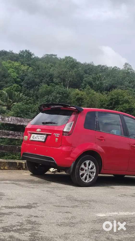 Ford Figo Titanium 2013
