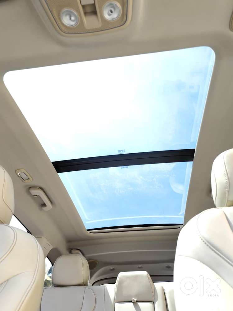 Mahindra Xuv700 2.2 Ax 7 Diesel At Luxury Pack Str, 2022, Diesel