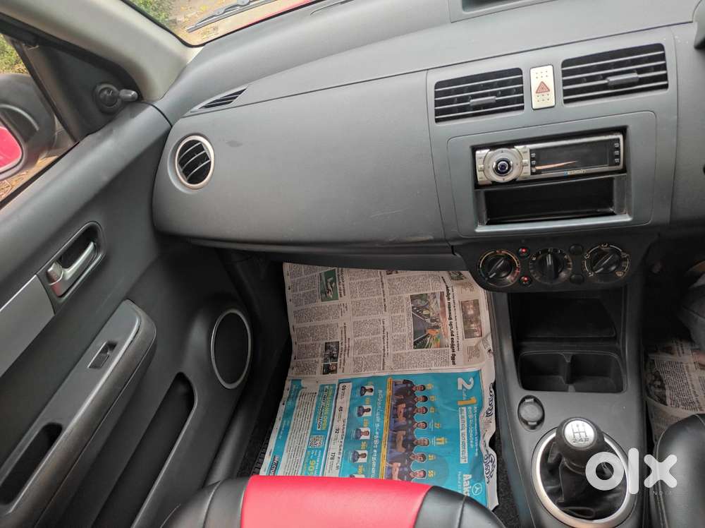 Maruti Suzuki Swift 1.3 Vxi, 2010, Petrol