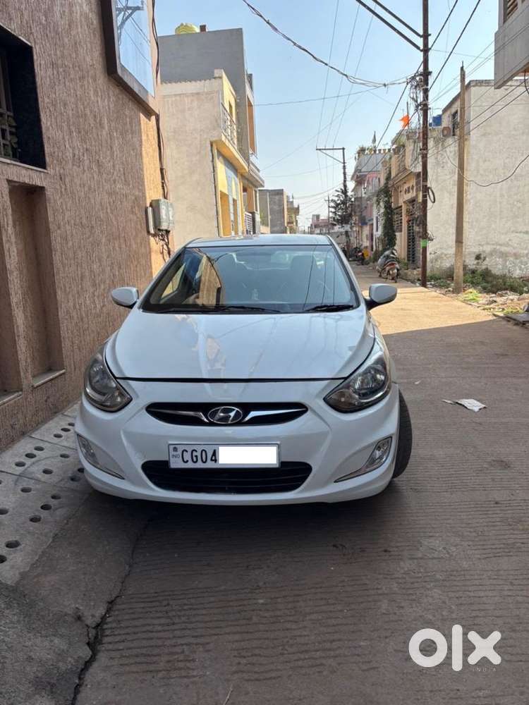 Hyundai Fluidic Verna 2011 Urgent Selling Negotiable Price
