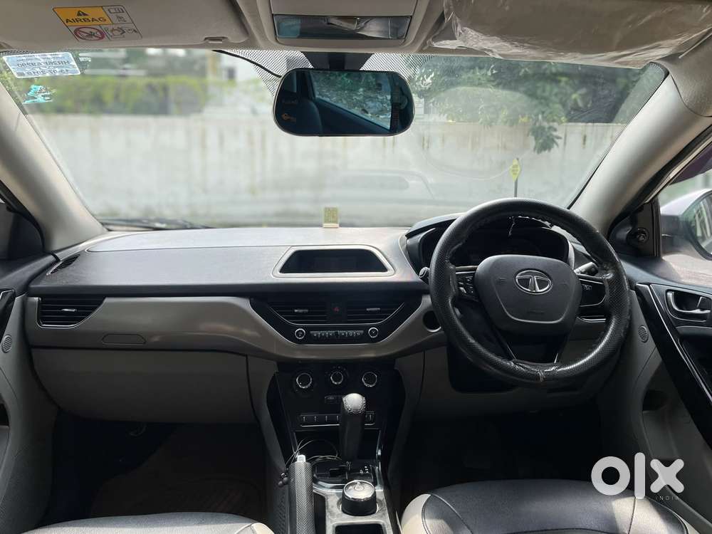 Tata Nexon 1.2 Revotron Xma Amt (s), 2019, Diesel