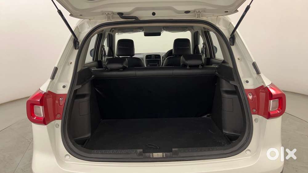 Maruti Suzuki Vitara Brezza 1.5 Vxi At, 2022, Petrol