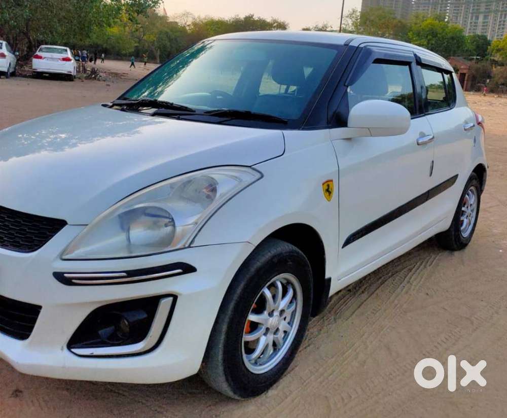 Maruti Suzuki Swift Lxi Optional-o, 2016, Cng & Hybrids